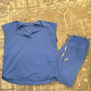 Ceil Blue XS scrub set